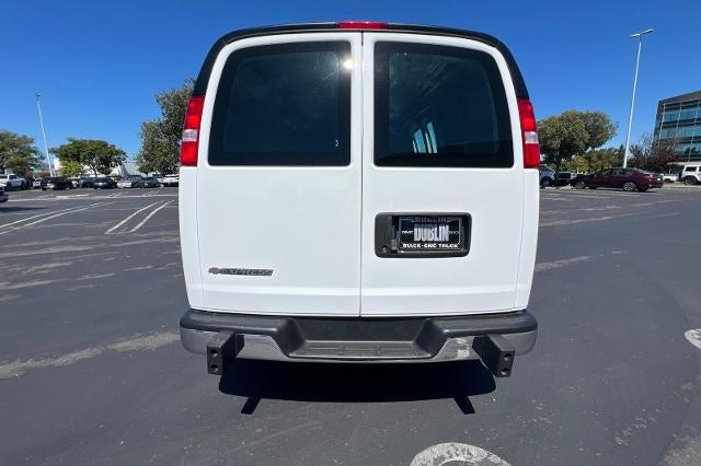 2025 Chevrolet Express Cargo Base