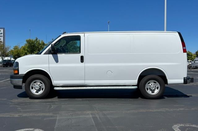 2025 Chevrolet Express Cargo Base