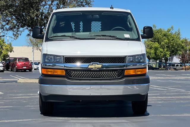 2025 Chevrolet Express Cargo Base