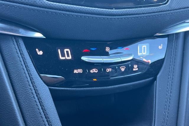 2026 Cadillac XT5 Luxury