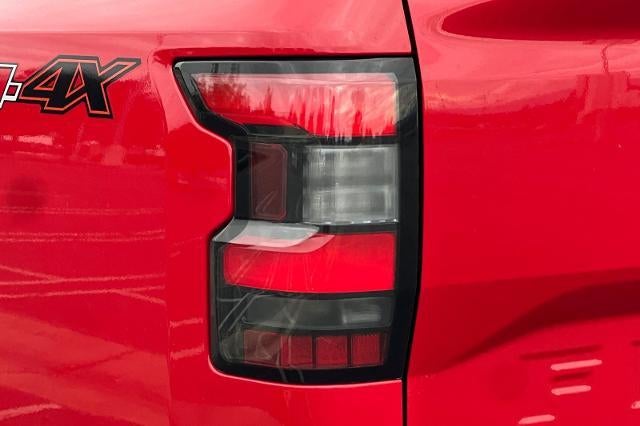 2023 Nissan Frontier Crew Cab PRO-4X 4x4