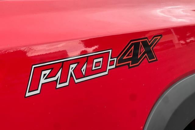 2023 Nissan Frontier Crew Cab PRO-4X 4x4