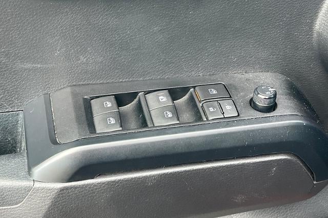 2022 Toyota Tacoma SR V6