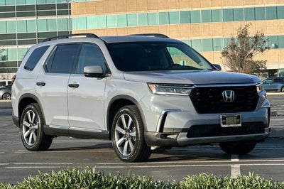 2023 Honda Pilot AWD Elite