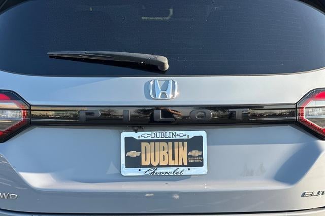 2023 Honda Pilot AWD Elite