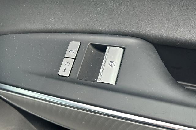 2024 Genesis GV70 2.5T AWD