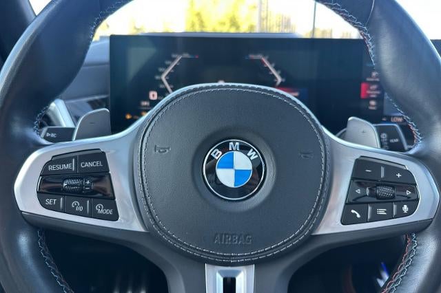 2025 BMW X7 M60i