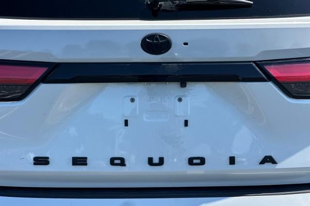 2024 Toyota Sequoia SR5