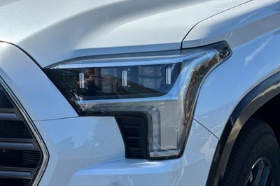 2024 Toyota Sequoia SR5