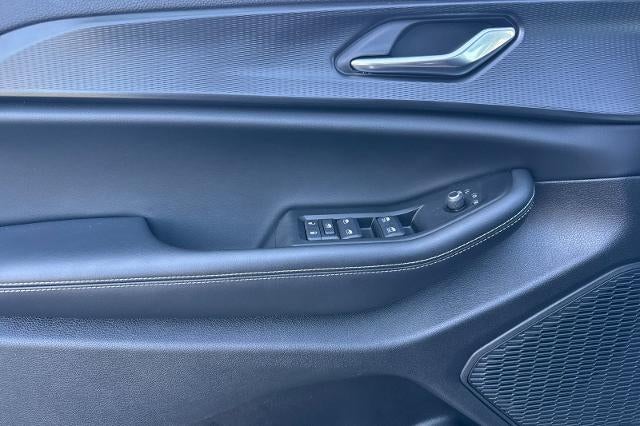 2025 Jeep Grand Cherokee Laredo X 4x2