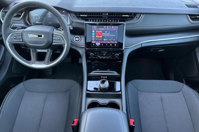 2025 Jeep Grand Cherokee Laredo X 4x2