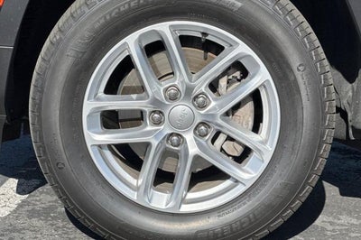 2025 Jeep Grand Cherokee Laredo X 4x2