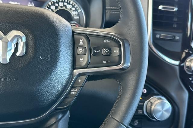 2025 RAM 1500 Laramie Crew Cab 4x4 5'7" Box