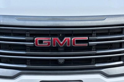 2022 GMC Acadia AT4