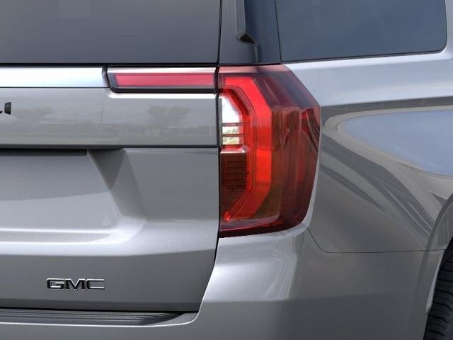 2026 GMC Yukon XL Denali - Photo 12