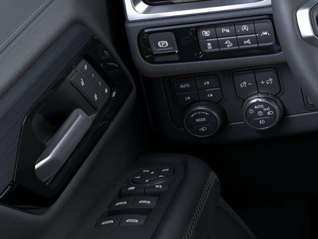 2026 GMC Yukon XL Denali - Photo 23