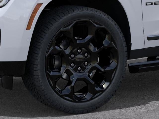 2026 GMC Yukon XL Denali Ultimate - Photo 10