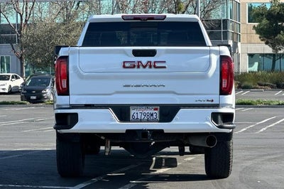 2022 GMC Sierra 2500 HD AT4