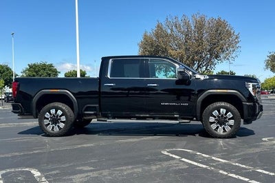 2024 GMC Sierra 2500 HD Denali