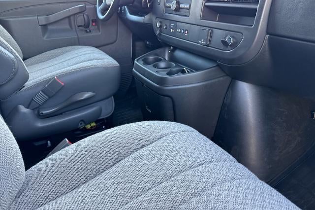 2025 GMC Savana Cargo 2500 Base