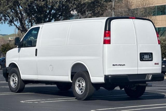 2025 GMC Savana Cargo 2500 Base