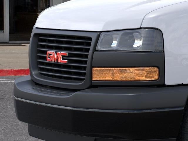 2025 GMC Savana Cargo 2500 Base