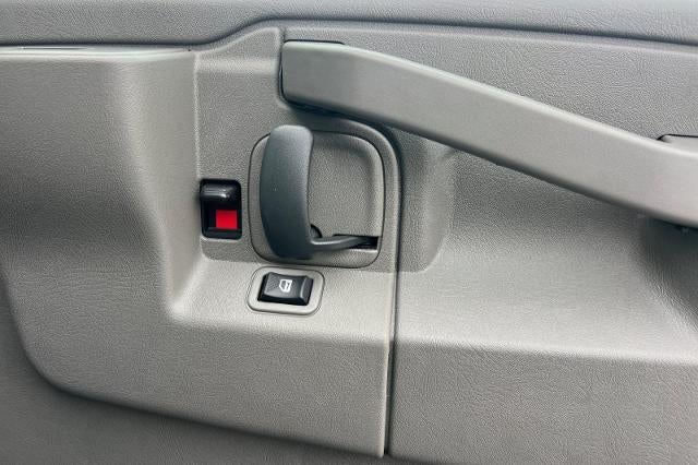 2025 GMC Savana Cargo 2500 Base