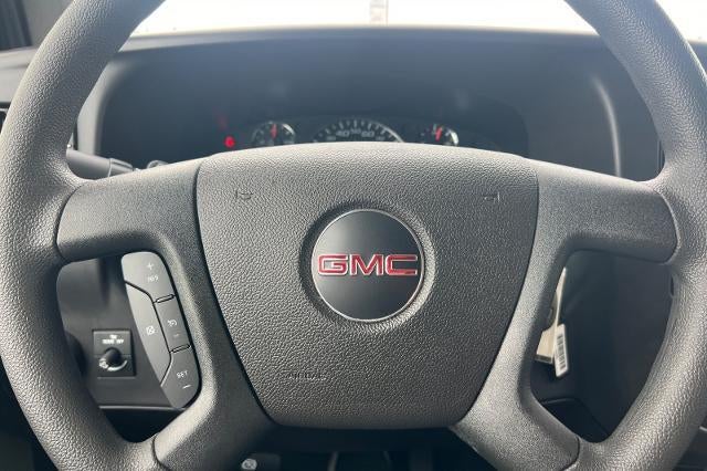 2025 GMC Savana Cargo 2500 Base