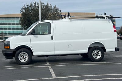 2025 GMC Savana Cargo 2500 Base