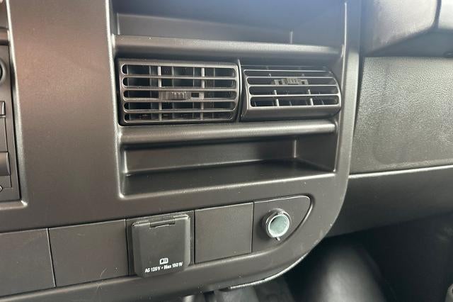 2024 GMC Savana Cargo 2500 Base