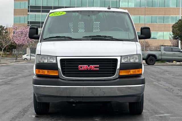 2024 GMC Savana Cargo 2500 Base