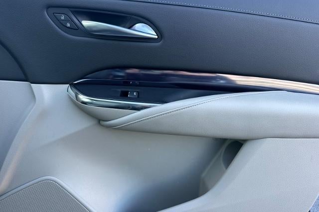 2023 Cadillac XT4 Luxury