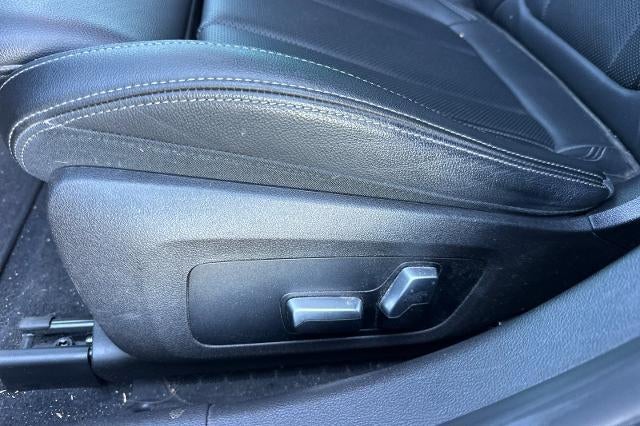 2022 BMW 330i 330i