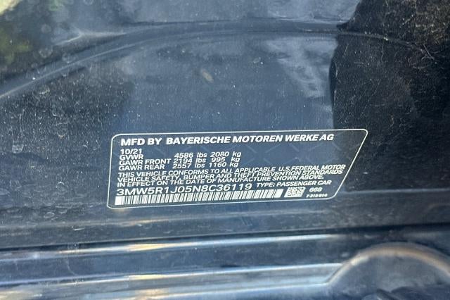 2022 BMW 330i 330i