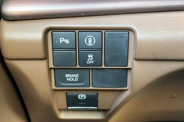 2025 Acura RDX w/Technology Package