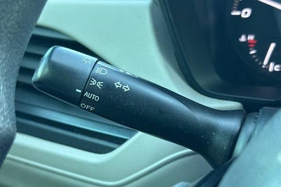 2025 Subaru Forester Base