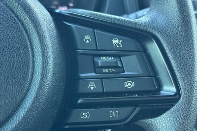 2025 Subaru Forester Base