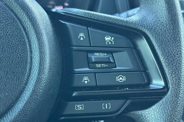 2025 Subaru Forester Base