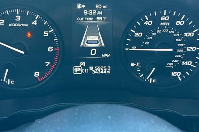 2025 Subaru Forester Base