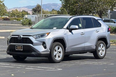 2020 Toyota RAV4 Hybrid XLE