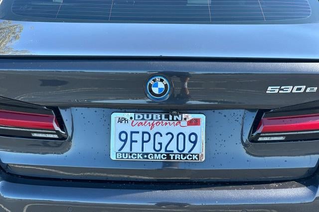 2023 BMW 530e 530e