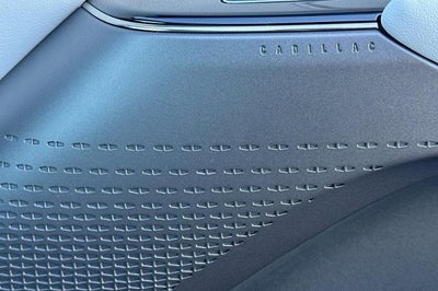 2024 Cadillac LYRIQ Luxury 1