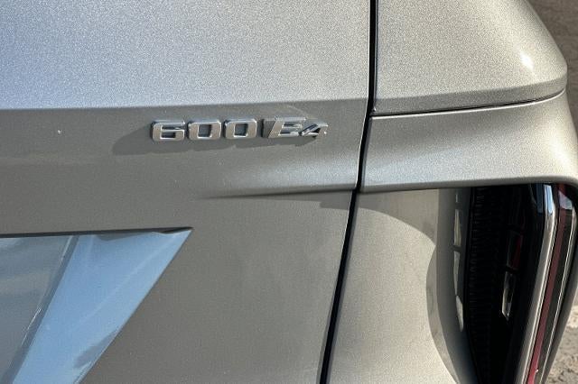 2024 Cadillac LYRIQ Luxury 1