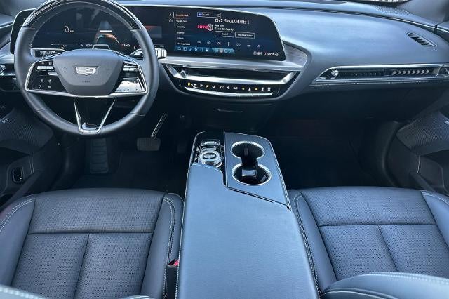 2024 Cadillac LYRIQ Sport 3