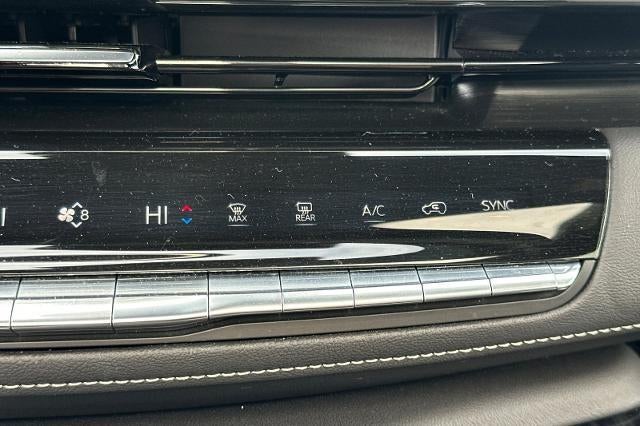 2024 Cadillac Escalade Sport