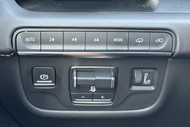 2023 Cadillac Escalade 4WD Sport Platinum