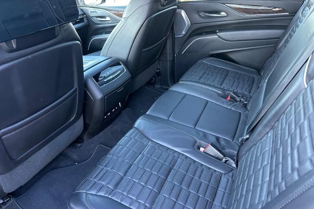 2023 Cadillac Escalade ESV Sport Platinum