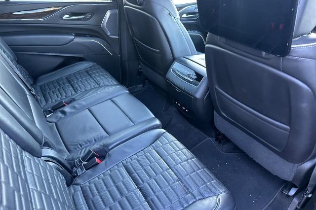 2023 Cadillac Escalade ESV Sport Platinum