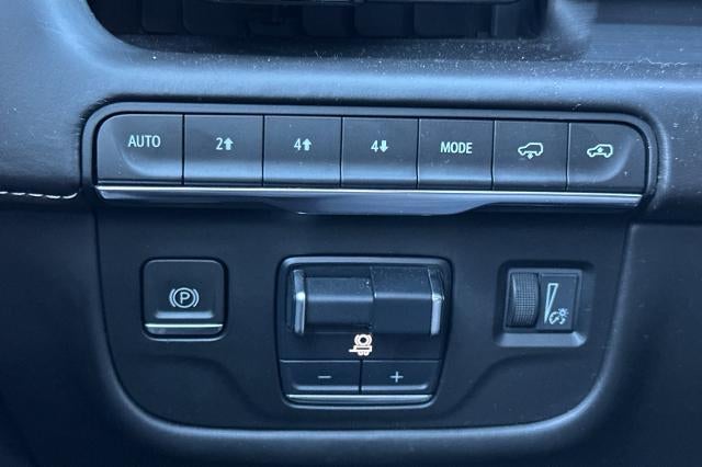 2023 Cadillac Escalade ESV Sport Platinum