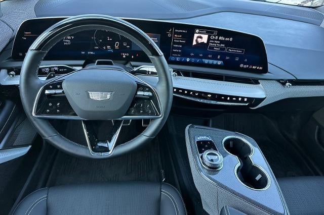 2026 Cadillac OPTIQ Premium Luxury